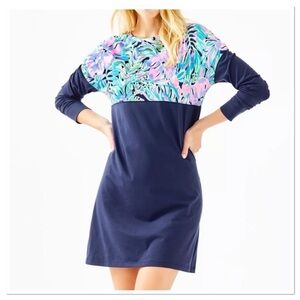 NWOT Lilly Pulitzer blue Finn t-shirt
100% cotton long sleeve dress